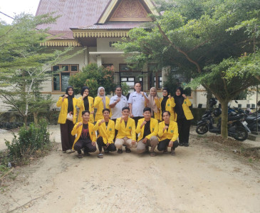 Dinas Pertanian dan Perikanan Kota Pekanbaru Dampingi Mahasiswa Universtas Riau Tinjau Pertumbuhan Jagung Manis di Kecamatan Rumbai