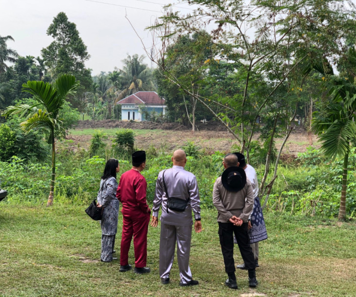 Kepala Dinas Pertanian dan Perikanan Tinjau Persiapan Lokasi Bank Pohon di BPP Rumbai