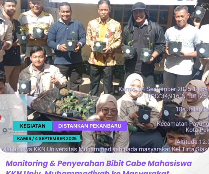 Monitoring & Penyerahan Bibit Cabe Mahasiswa KKN UMRI kepada masyarakat