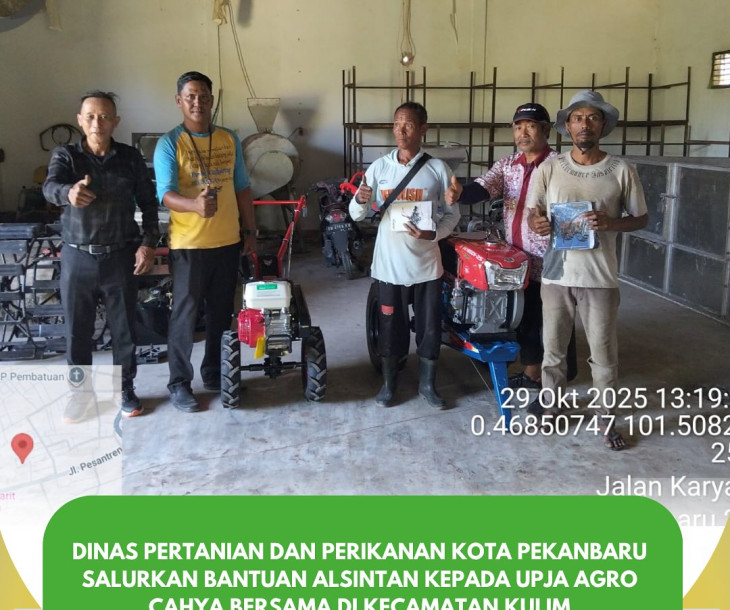 Penyaluran Bantuan Alat dan Mesin Pertanian (Alsintan) kepada UPJA Agro Cahya Bersama,