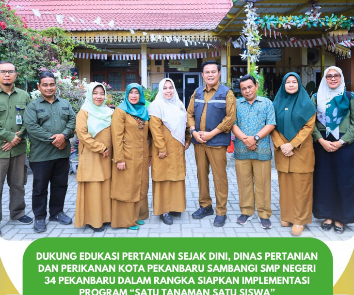 Menyambangi SMP Negeri 34 Pekanbaru dalam rangka persiapan implementasi Program “Satu Tanaman Satu Siswa”
