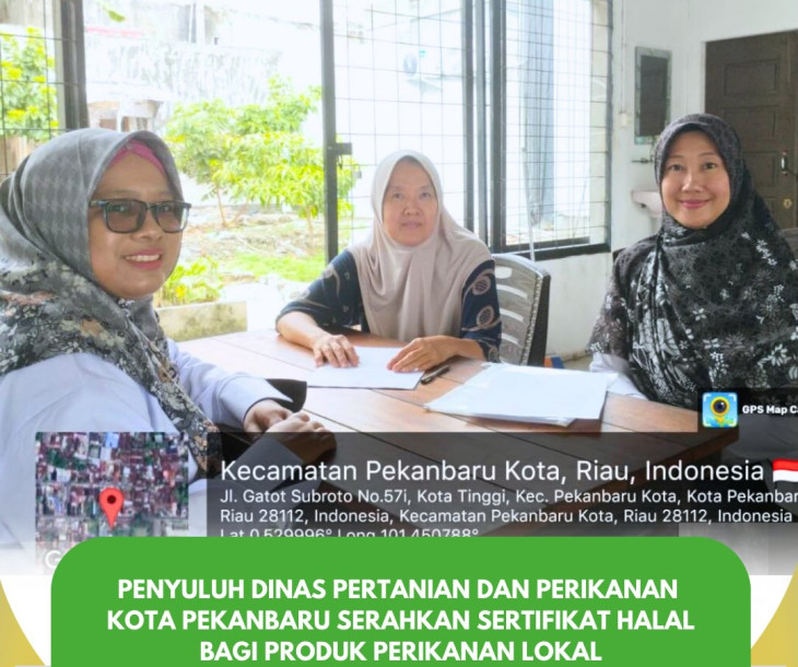 Penyuluh Perikanan Serahkan Sertifikat Halal Produk Perikanan Lokal