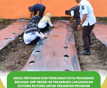 Penyuluh Perikanan Serahkan Sertifikat Halal Produk Perikanan Lokal