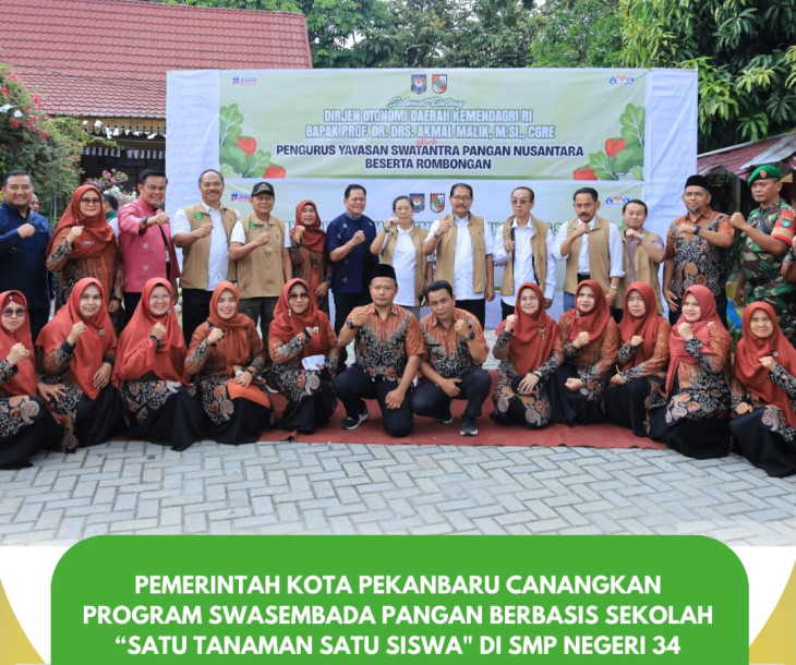 Program Swasembada Pangan Berbasis Sekolah melalui gerakan “Satu Tanaman Satu Siswa” di SMP Negeri 34 Pekanbaru