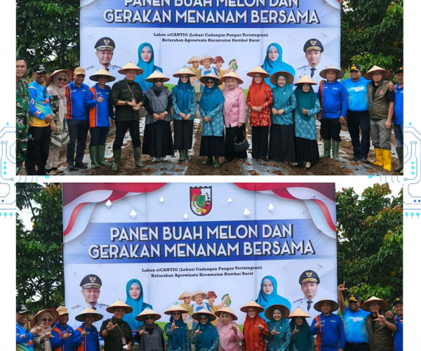 Panen Melon & Gerakan Menanam Bersama