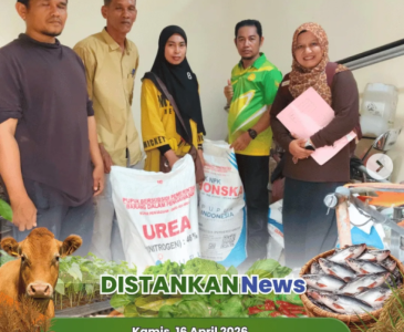 Penyaluran bantuan pangan kepada masyarakat yang membutuhkan