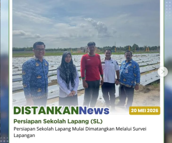 Tim melakukan survei lapangan sebagai langkah awal persiapan pelatihan Sekolah Lapang (SL)